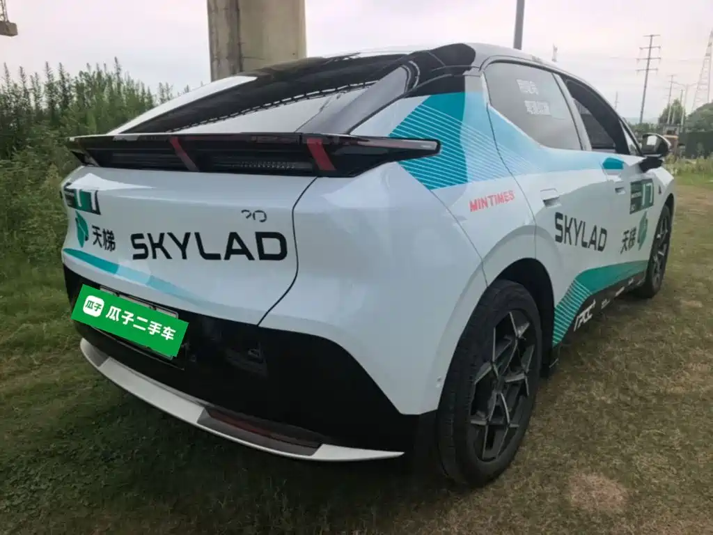 Lynk & Co Z20 — миниатюра 7