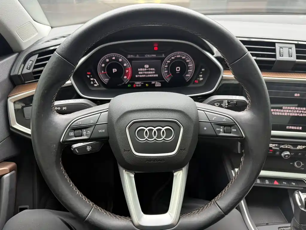 Audi Q3 — фотографии объявления, Фото 15