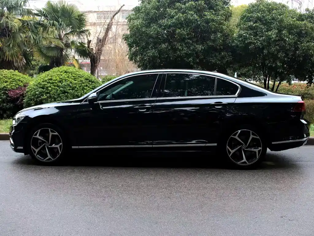 Volkswagen Magotan — миниатюра 4