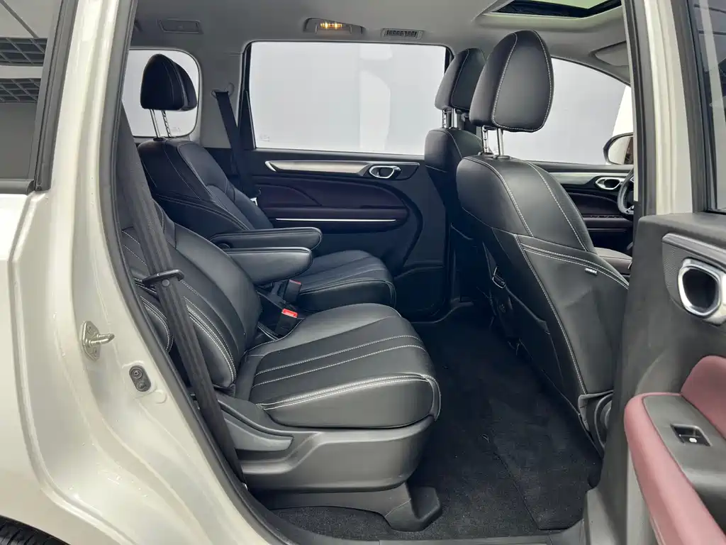 GAC Motor Trumpchi M6 — миниатюра 14