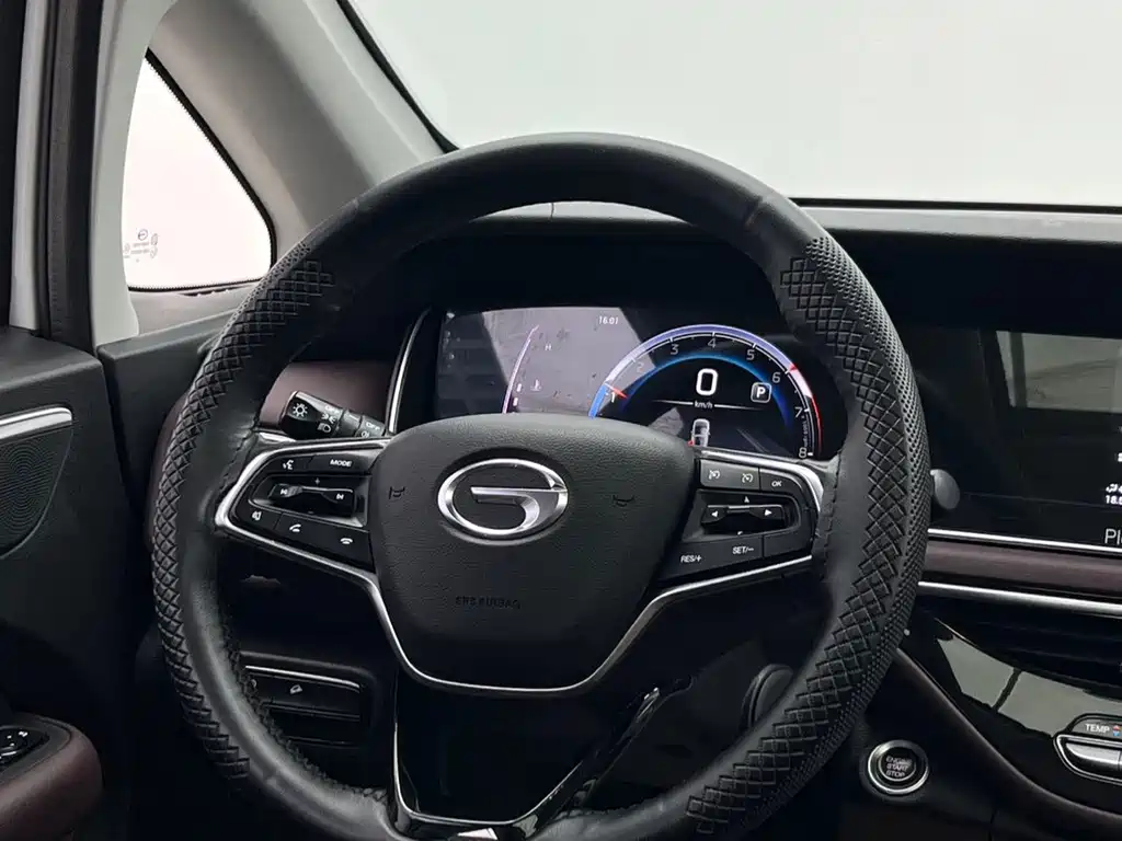 GAC Motor Trumpchi M6 — миниатюра 17