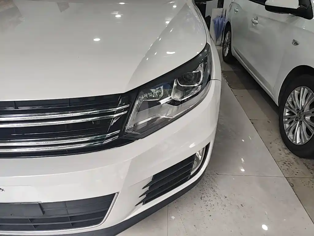 Volkswagen Tiguan — миниатюра 24