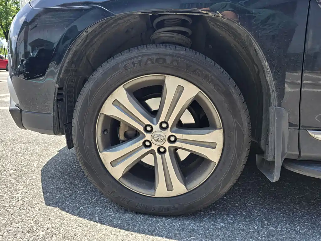 Toyota Highlander — миниатюра 10