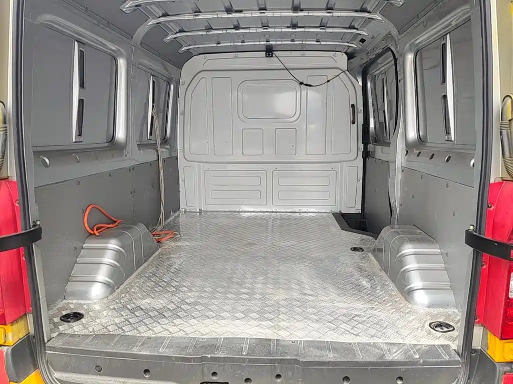 Foton Tuyano — миниатюра 12