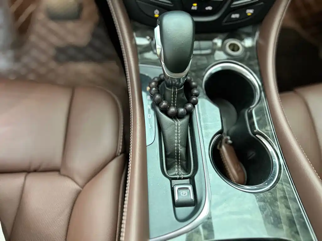 Buick Envision Plus — миниатюра 17