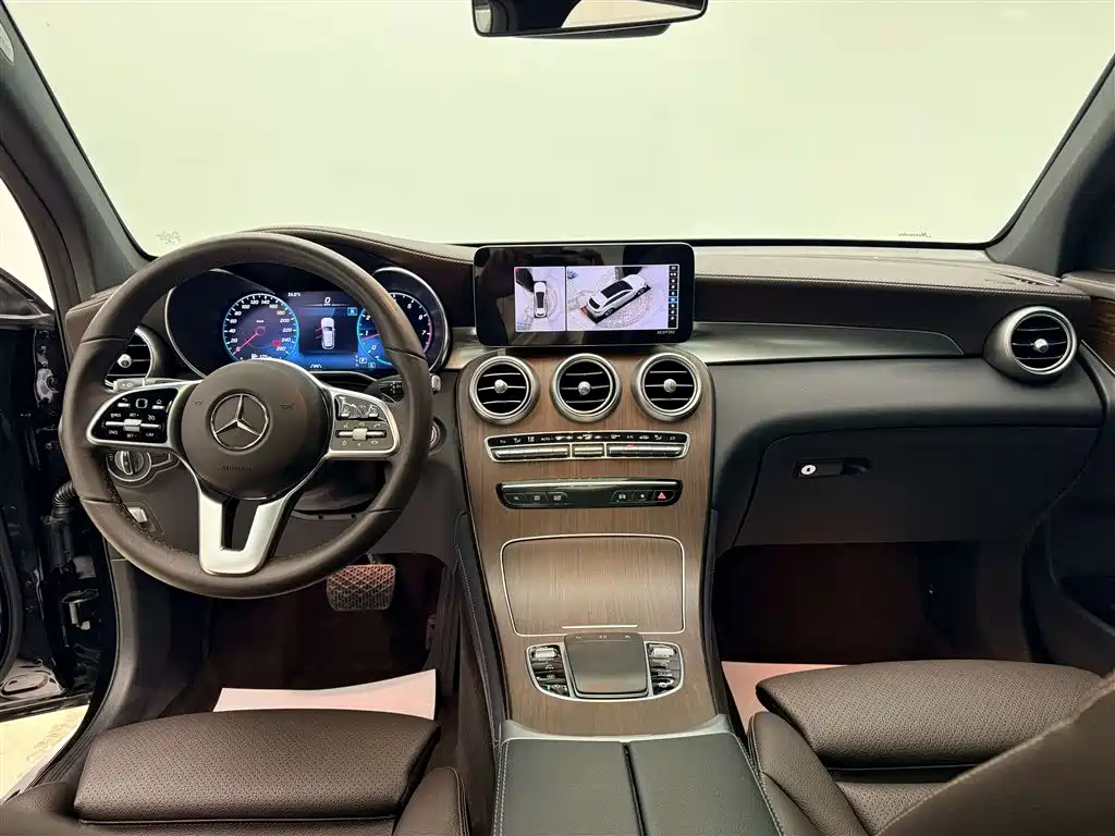 Mercedes-Benz GLC 2021 GLC 300 L 4MATIC
