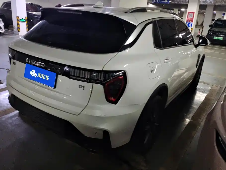 Lynk & Co 01 — миниатюра 3