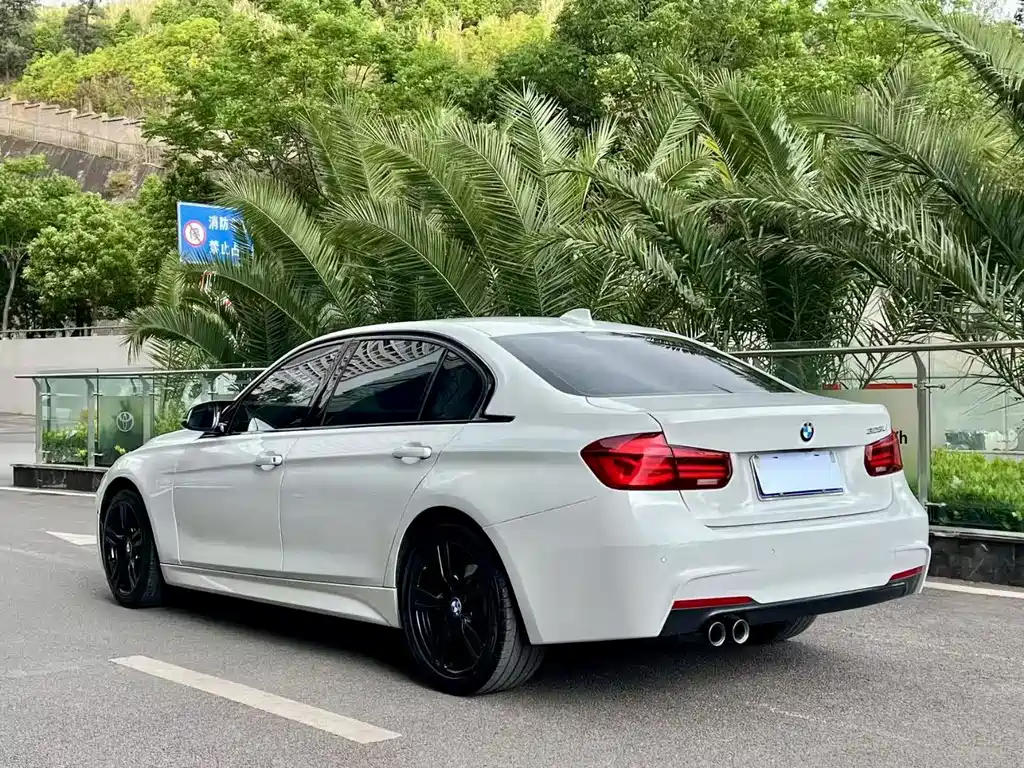 BMW 3 Series — миниатюра 8