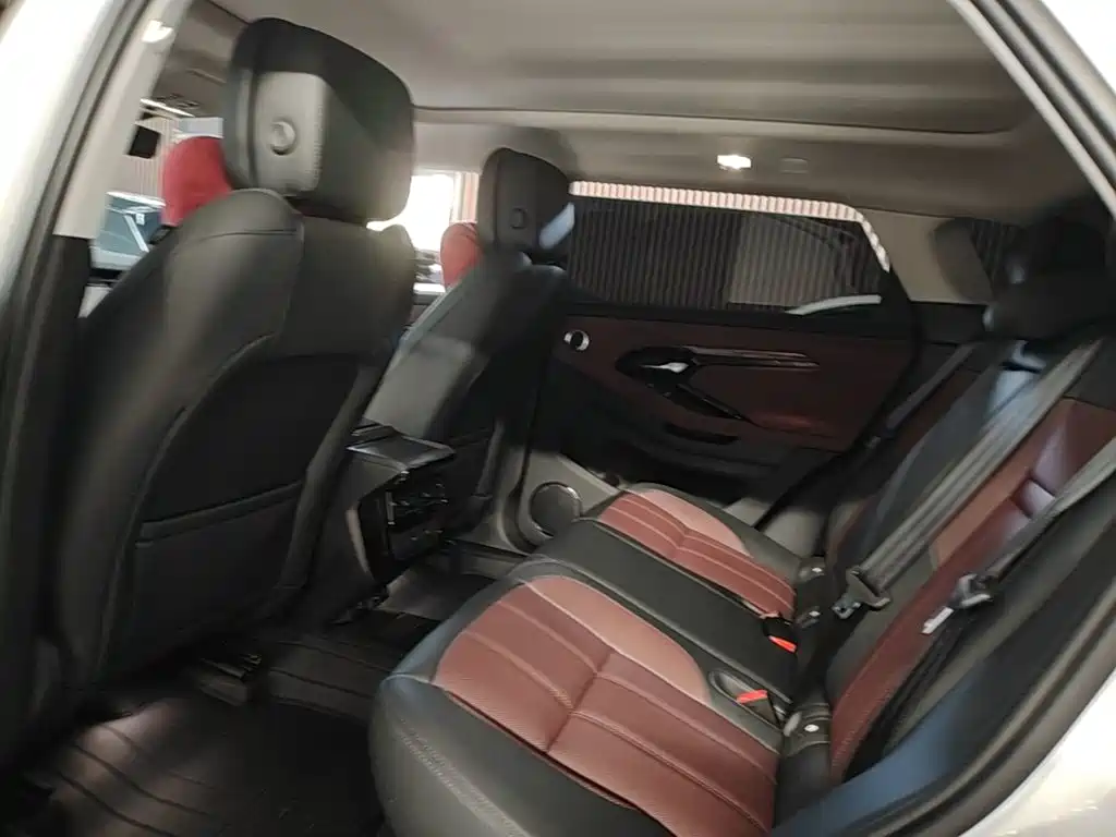 Land Rover Evoque — миниатюра 17