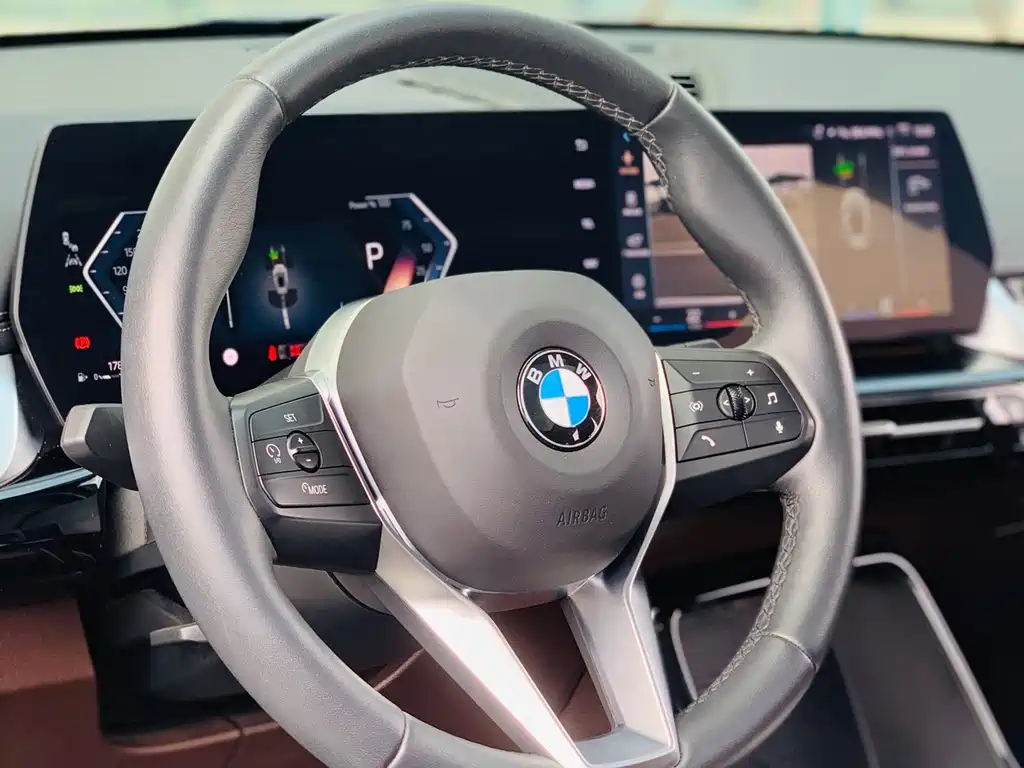 BMW X1 — миниатюра 17