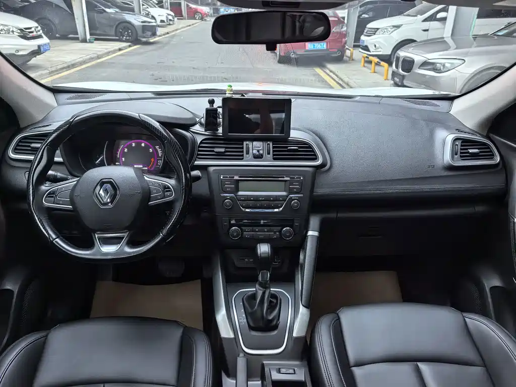 Renault Kadjar — миниатюра 9