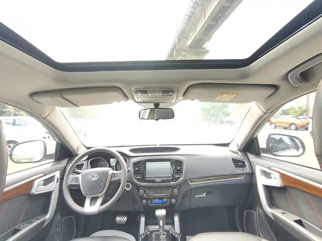 Geely GX7 — миниатюра 8