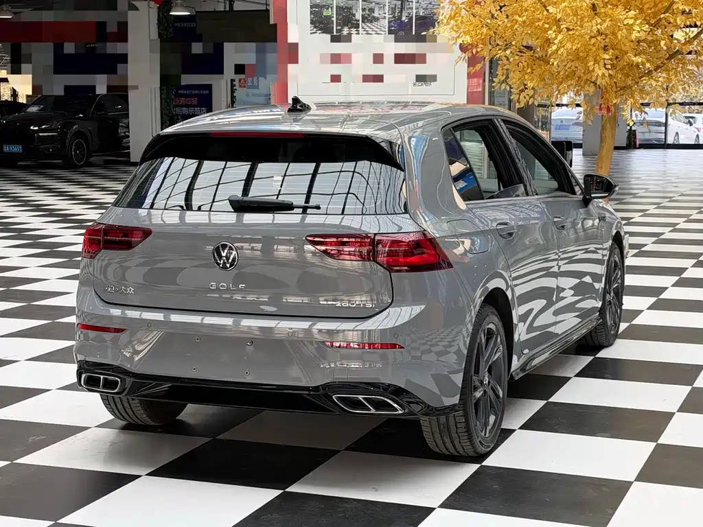 Volkswagen Golf — миниатюра 6