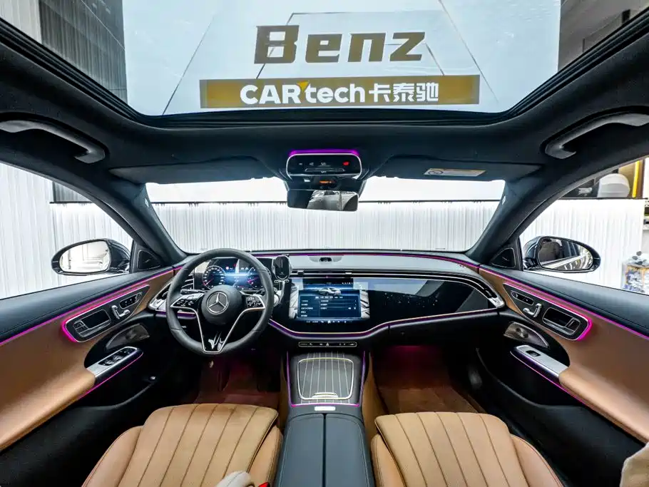 Mercedes-Benz E-Class — миниатюра 12