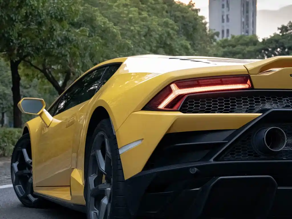 Lamborghini Huracán — миниатюра 2