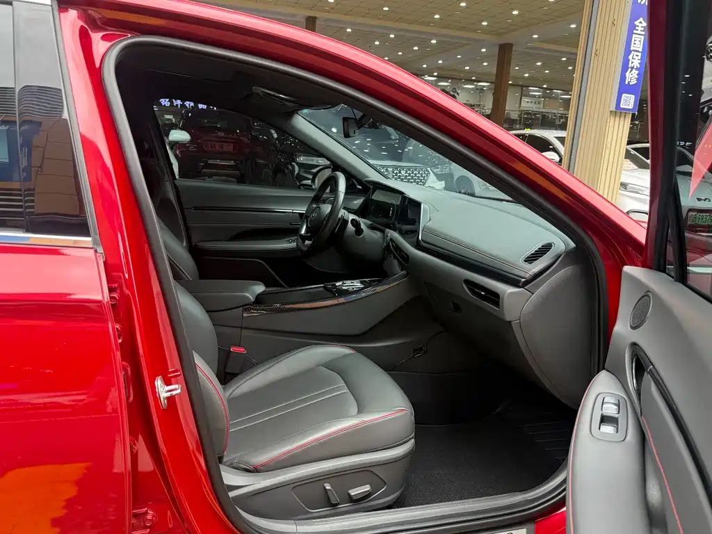 Hyundai Sonata — миниатюра 12