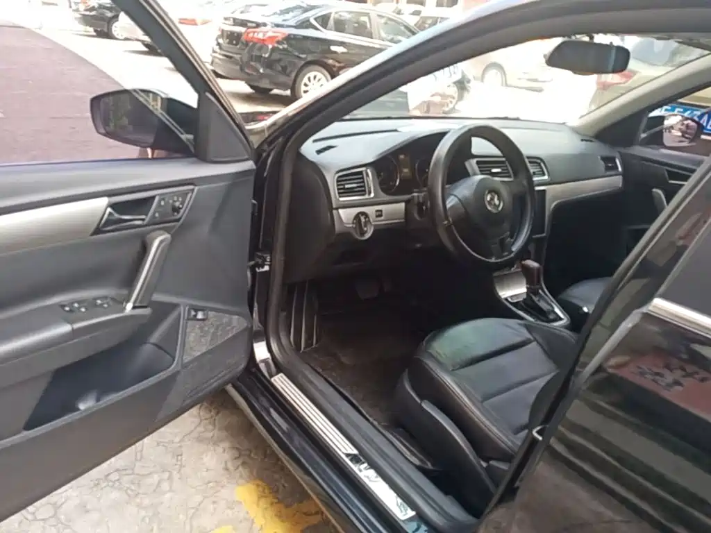 Volkswagen Lavida — миниатюра 16