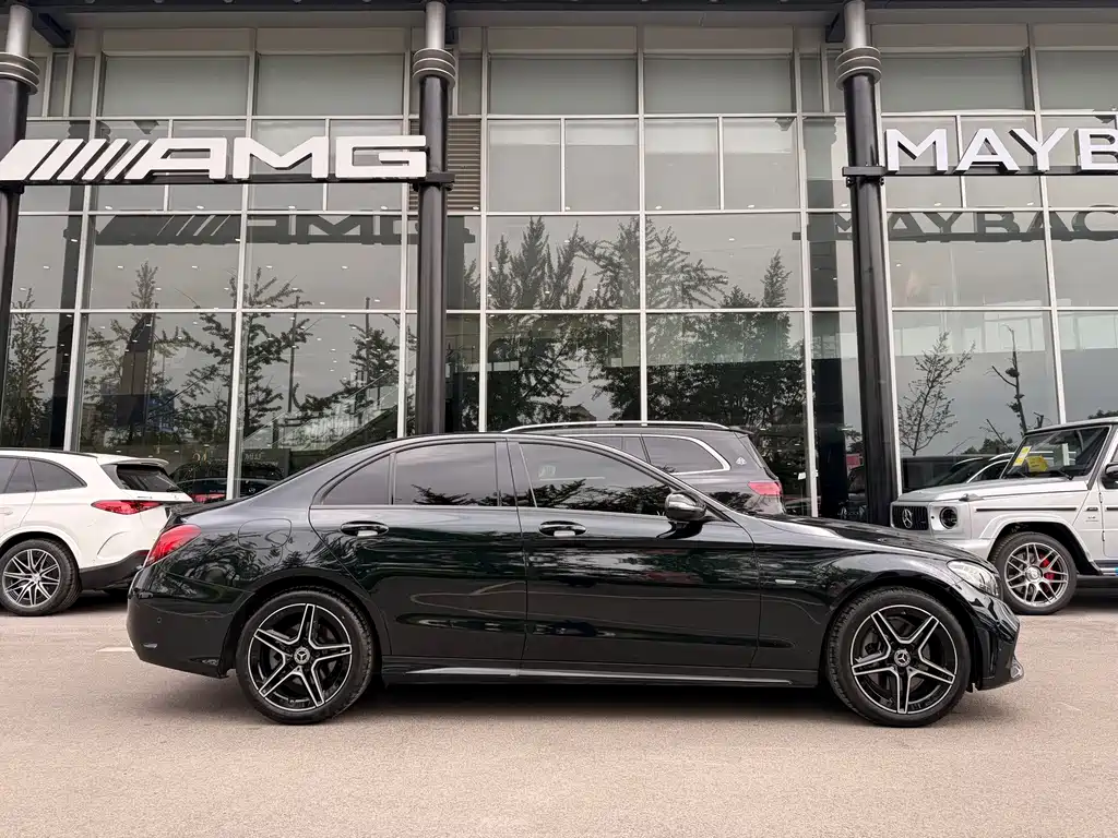 Mercedes-Benz C-Class — миниатюра 5