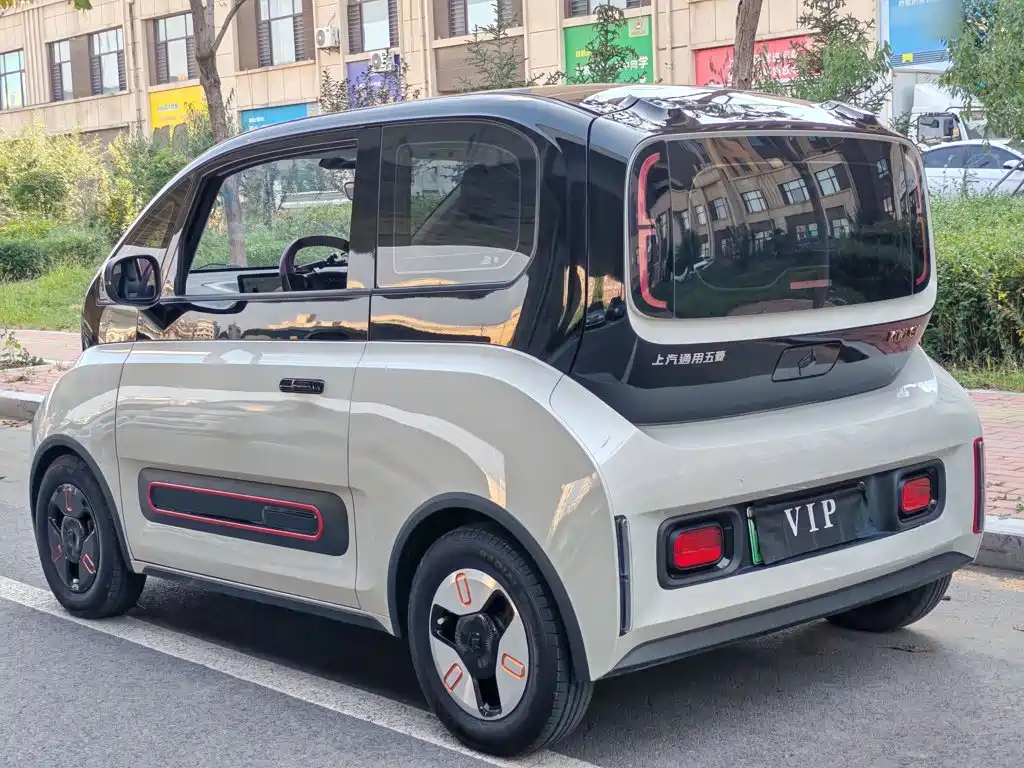 Baojun KiWi EV — миниатюра 5