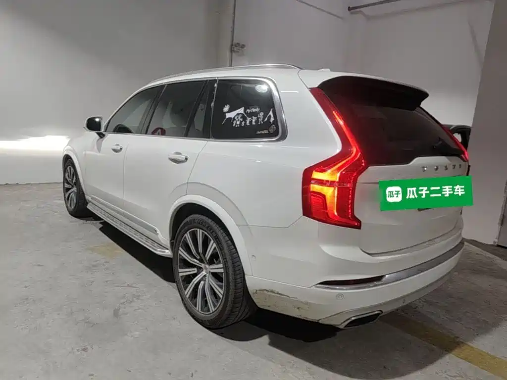 Volvo XC90 — миниатюра 5