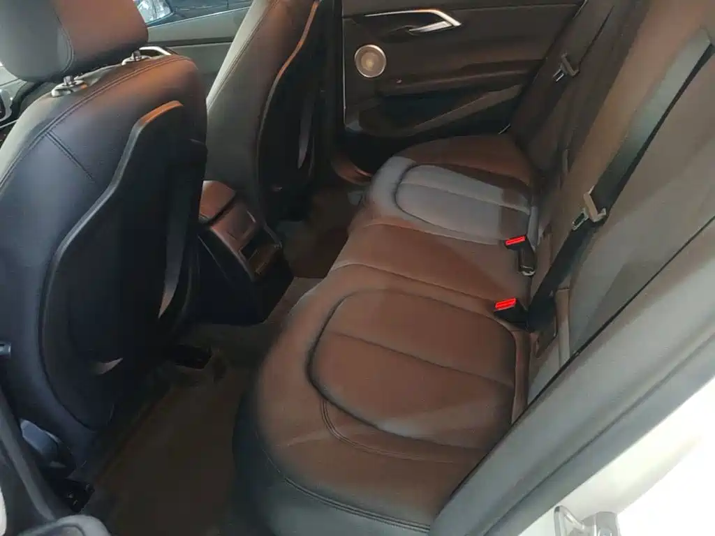 BMW 1 Series — миниатюра 17