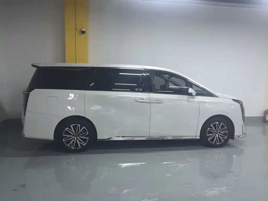 GAC M8 2024 400T Luxury