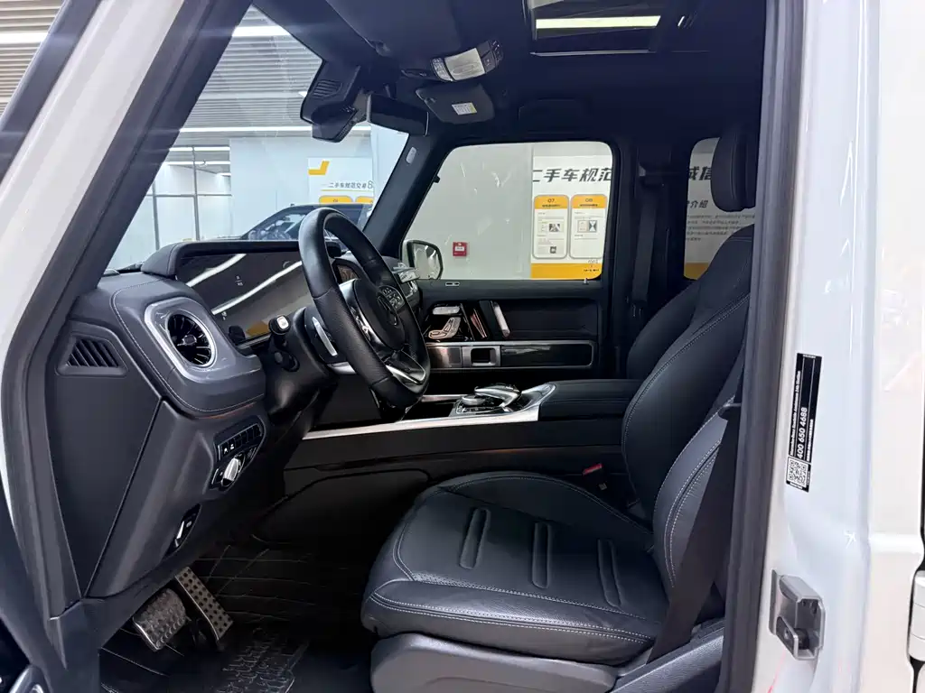 Mercedes-Benz G-Class — миниатюра 10