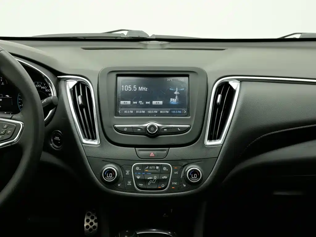 Chevrolet Malibu XL — миниатюра 12