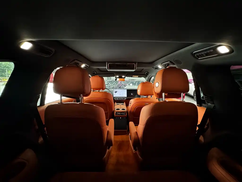 Li Auto Li L8 — миниатюра 19