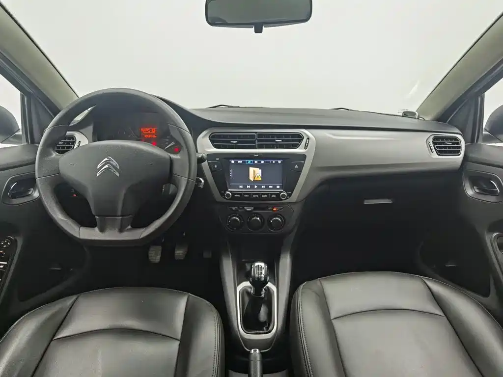 Citroen Elysee — миниатюра 5