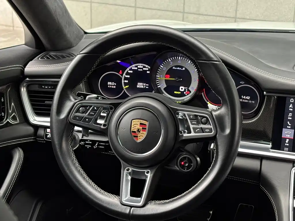 Porsche Panamera Hybrid — миниатюра 13