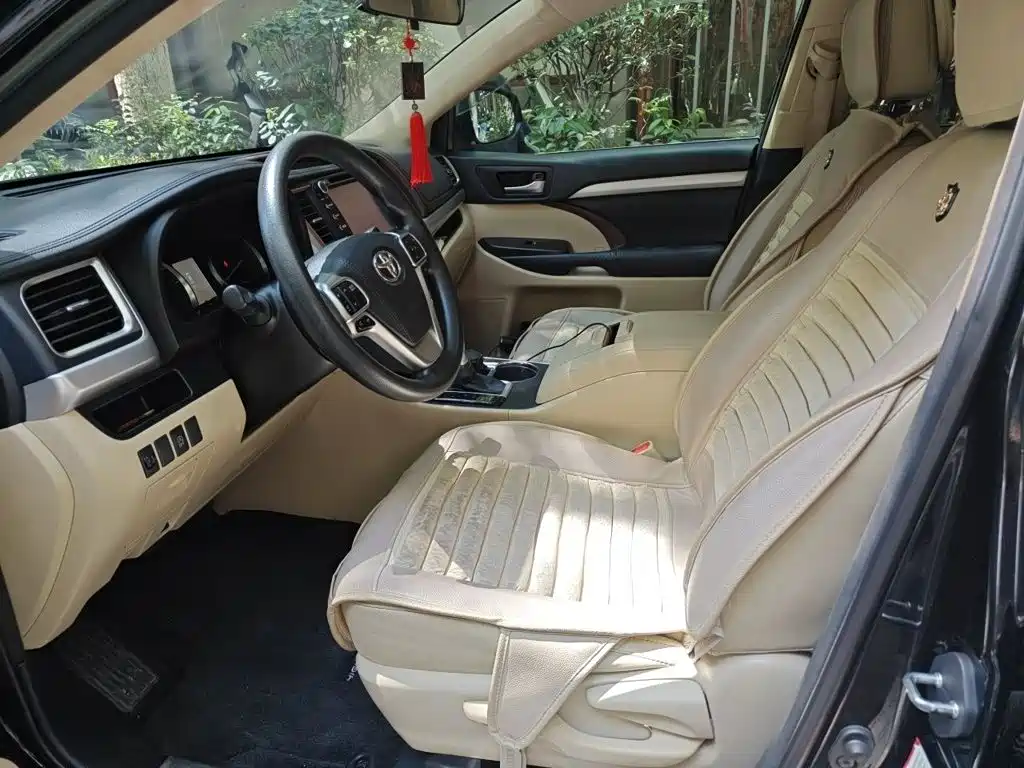 Toyota Highlander — миниатюра 14