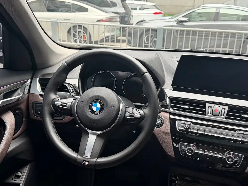 BMW X1 — миниатюра 14