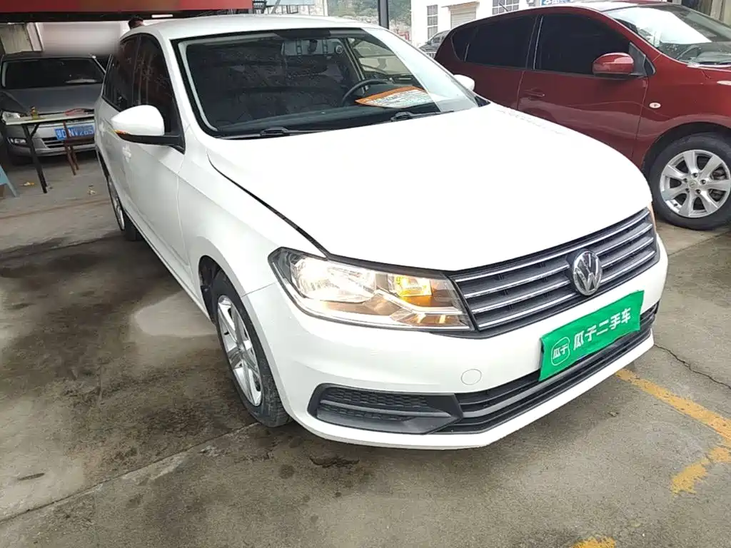 Volkswagen Santana — миниатюра 4