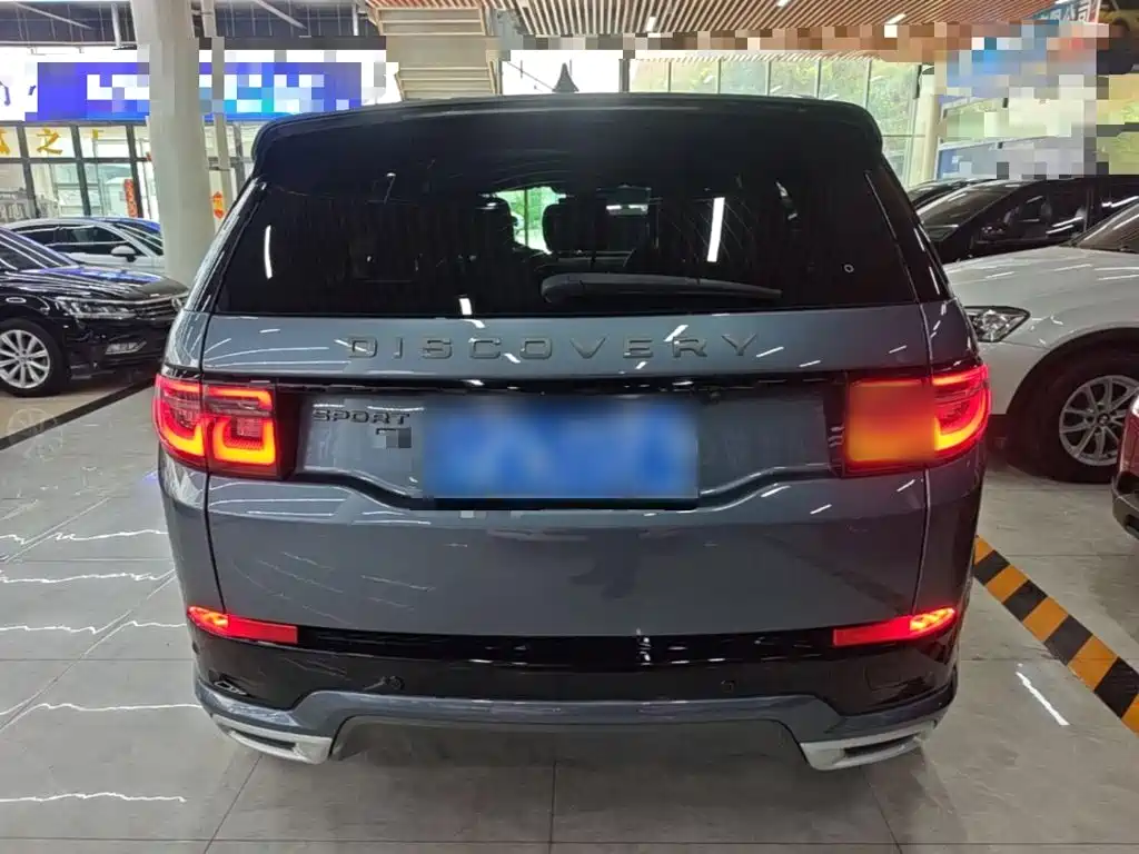 Land Rover Discovery Sport — миниатюра 6