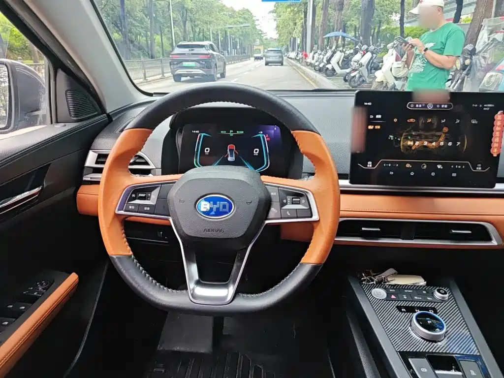 BYD e2 — миниатюра 6