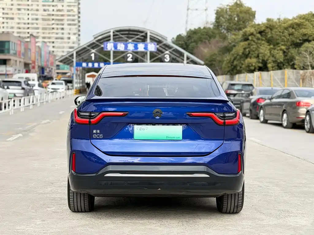 NIO NIO EC6