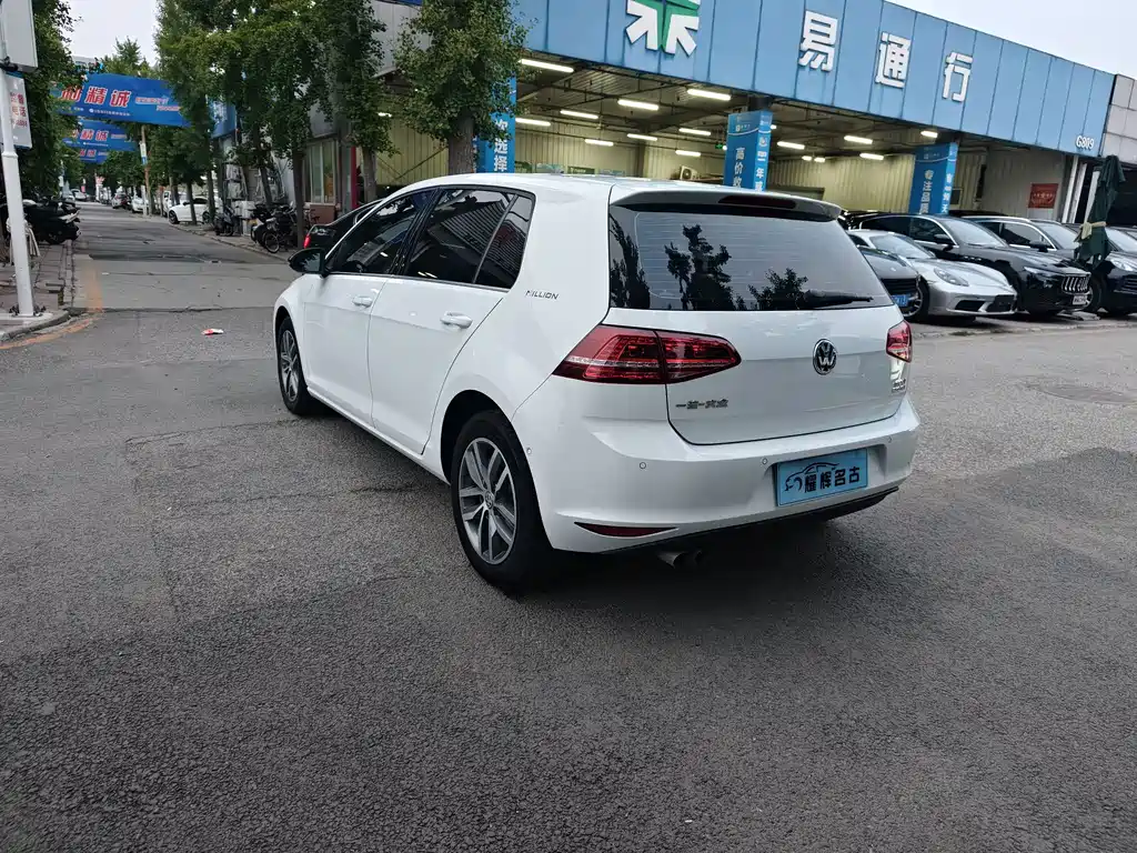 Volkswagen Golf — миниатюра 7