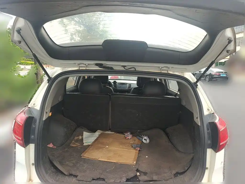 Kia Sportage — миниатюра 15