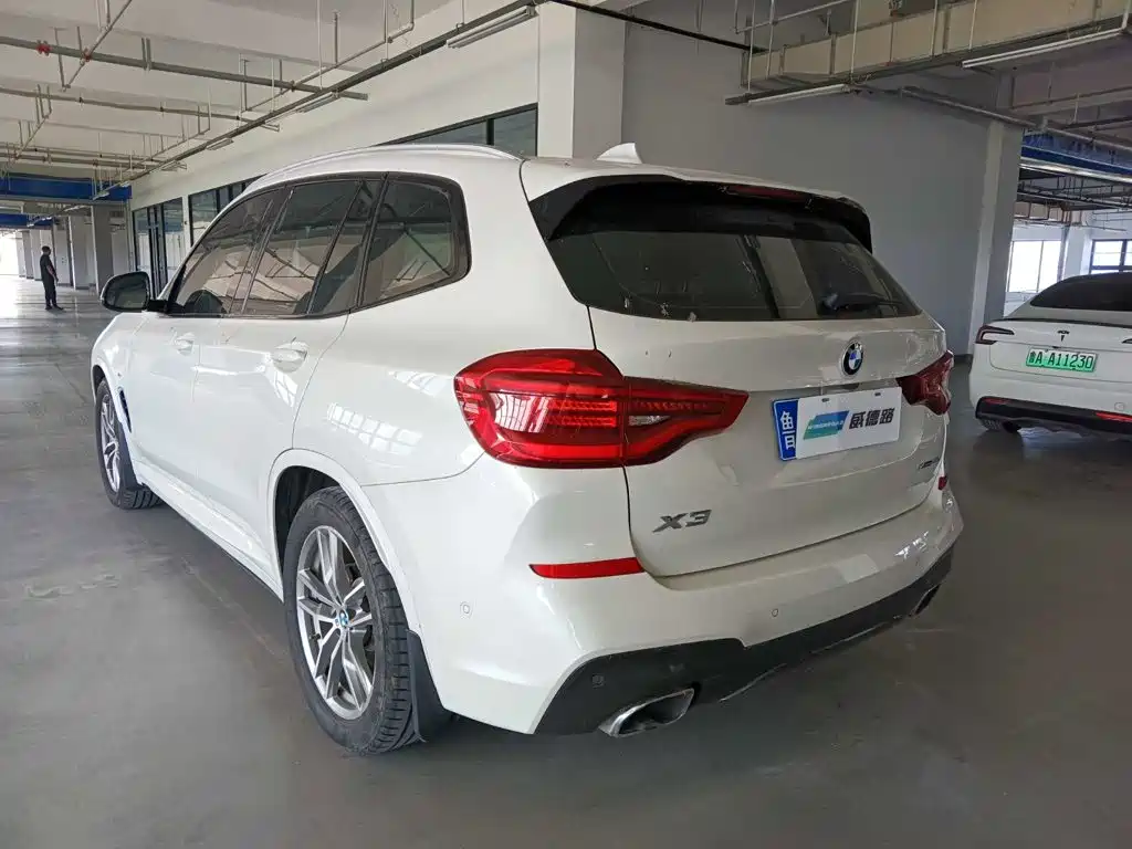 BMW X3 — миниатюра 4