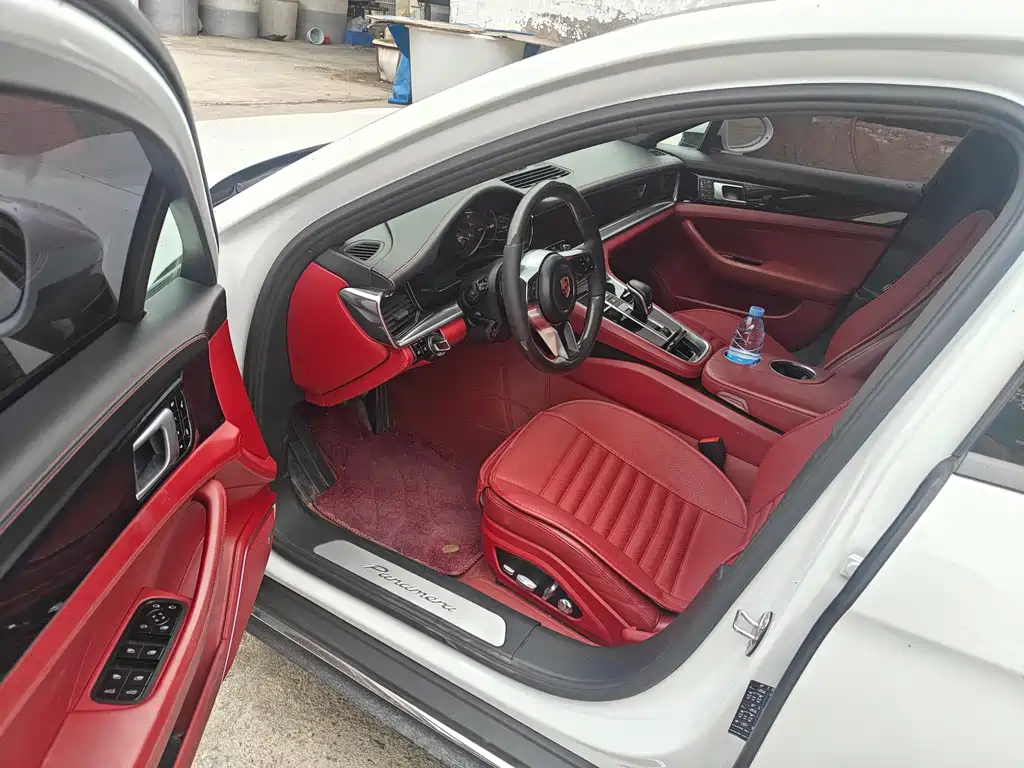 Porsche Panamera — миниатюра 4