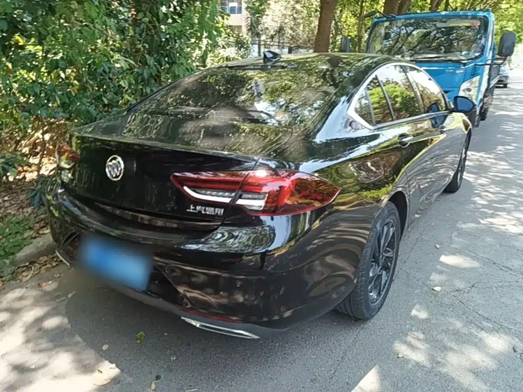 Buick Regal — миниатюра 7