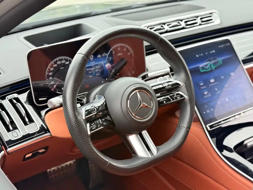 Mercedes-Benz S-Class — миниатюра 13