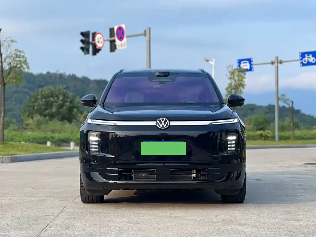 Volkswagen ID.ERA 9X — миниатюра 6