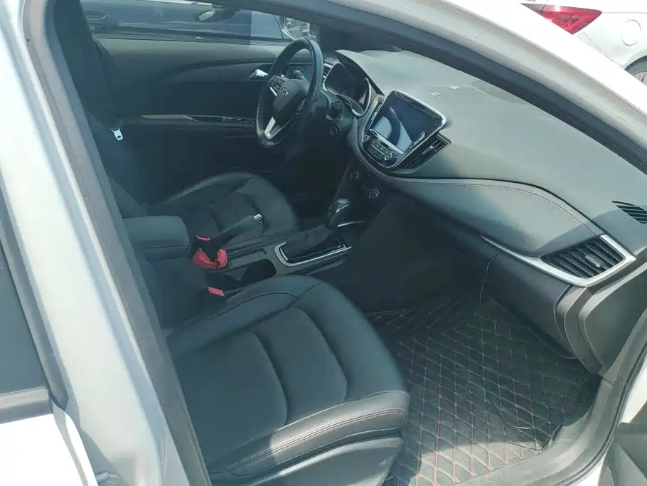 Chevrolet Monza — миниатюра 8