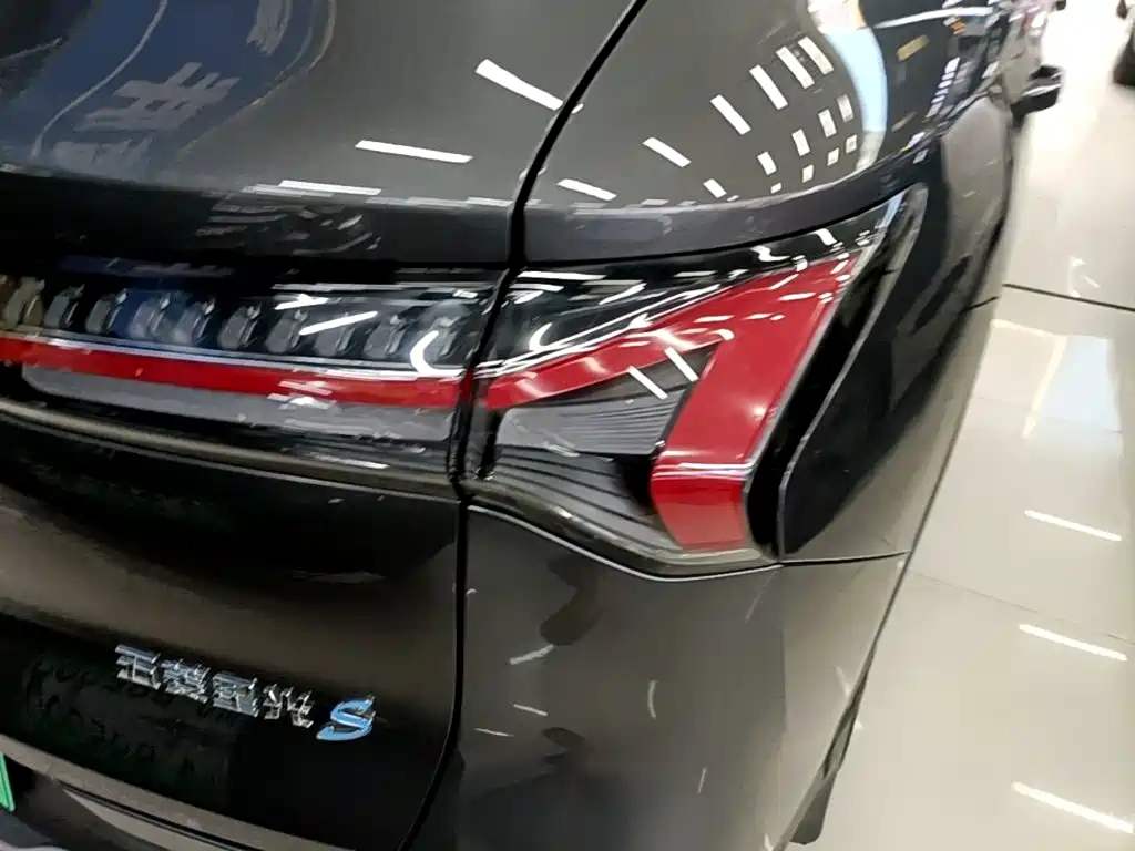 Wuling Xingguang S — миниатюра 8