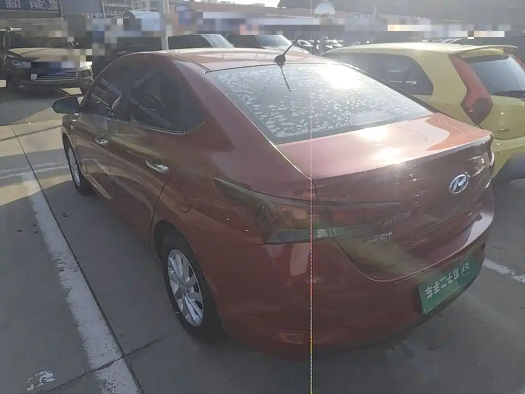 Hyundai Verna — миниатюра 5