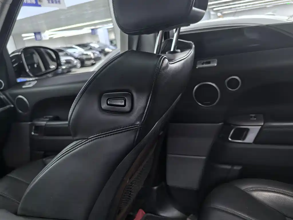 Land Rover Sport — миниатюра 11