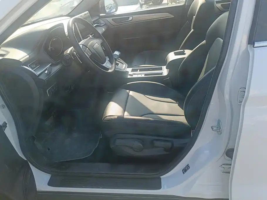 Haval M6 — миниатюра 9