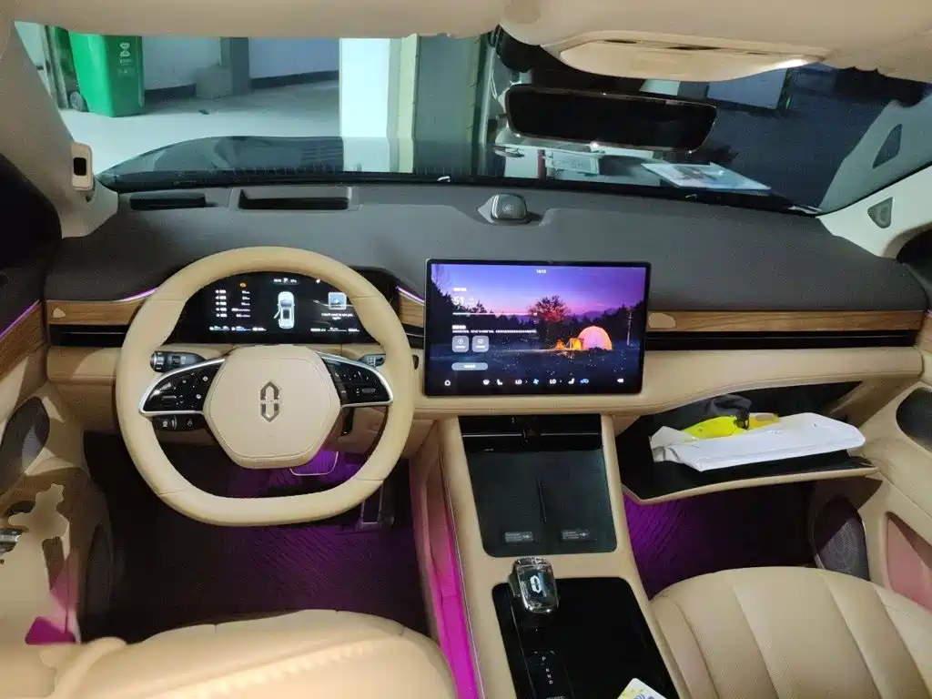 AITO AITO M7 — миниатюра 10